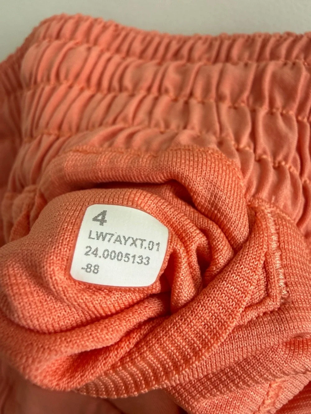 lululemon athletica breathable coral
